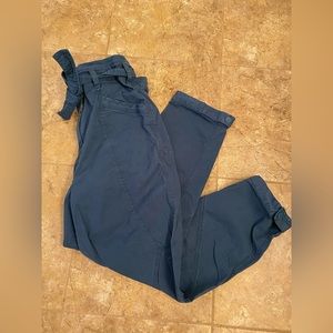 Anthropologie Women’s crop tie pants (size 6)